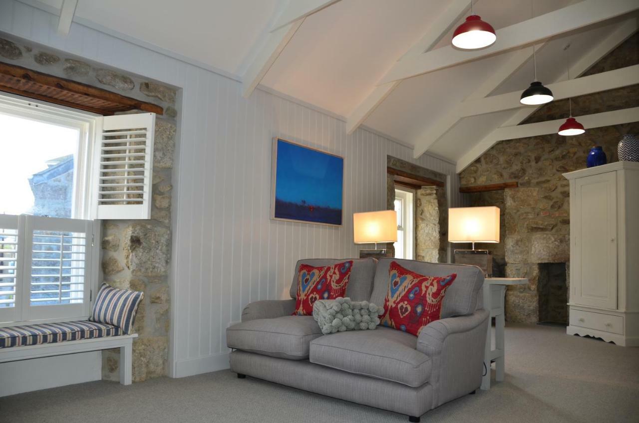 Ferienwohnung Sunny Corner Mousehole Exterior foto